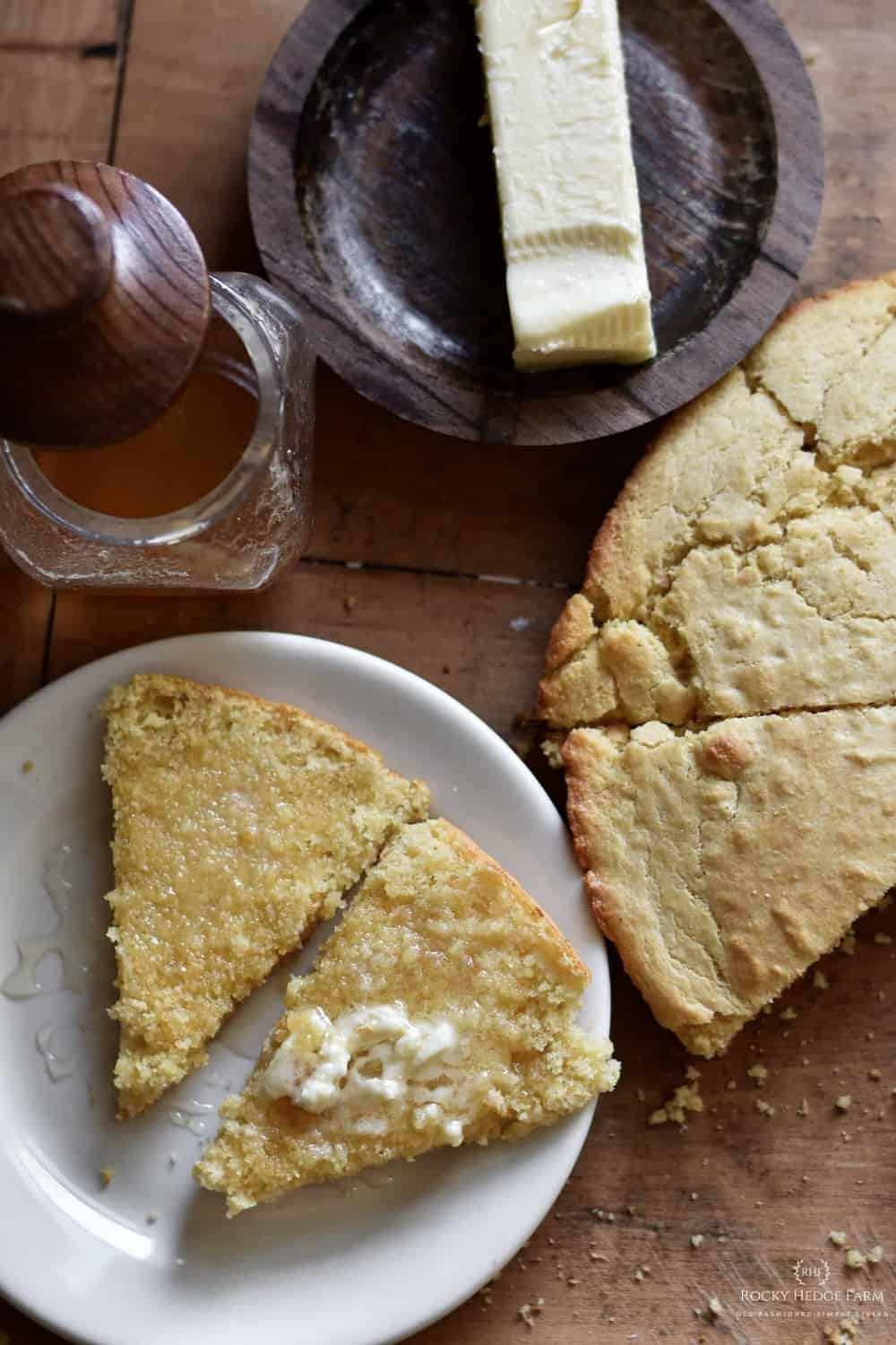 Old Fashioned Iron Skillet Cornbread Recipe Rocky Hedge Farm